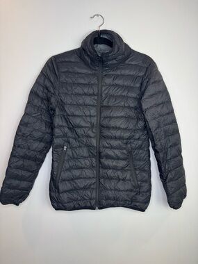 Lightweight Quilted puffer nylon Jacket down filling insulation size small